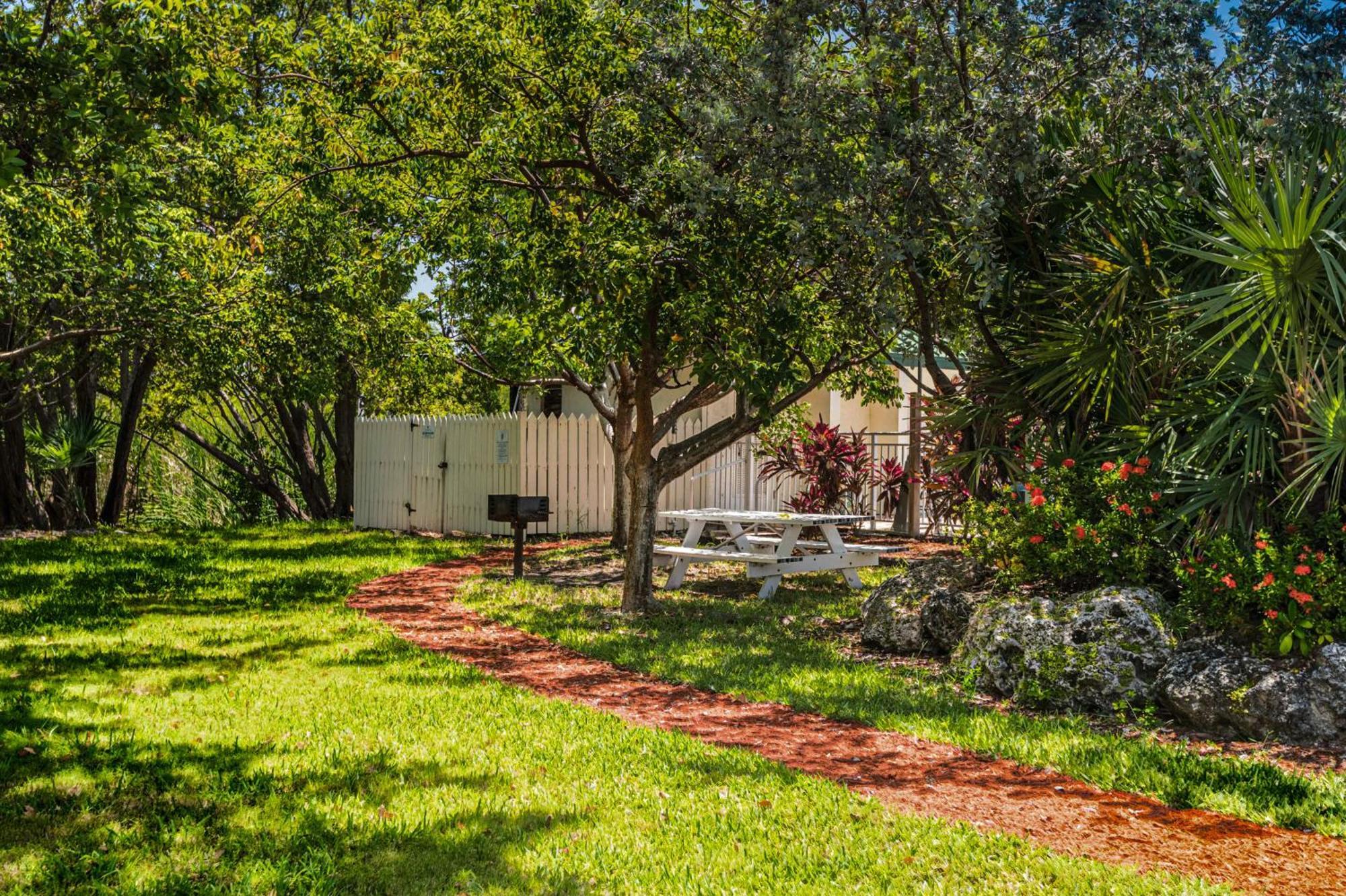 Sunrise Suites Dominican Suite #110 Κι Γουέστ Δωμάτιο φωτογραφία